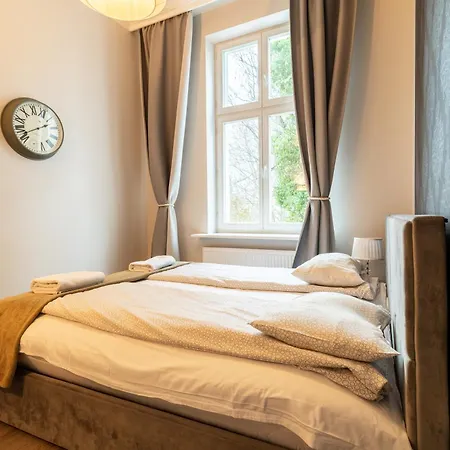 Victus Apartamenty, Manhattan * Sopot